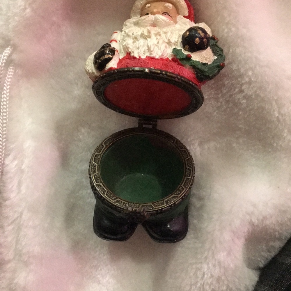 Festive Santa Claus Figurine - Red and Green - Picture 3 of 3